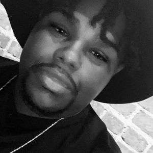 Meet your Posher, Quinton